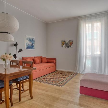 Apartamento Joivy Lovely Apt, Easy Access To Centre Milán Exterior foto