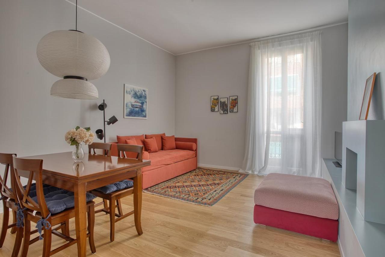 Apartamento Joivy Lovely Apt, Easy Access To Centre Milán Exterior foto